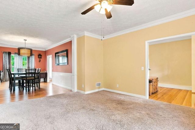 707 Bedford Trace, Canton, GA 30114