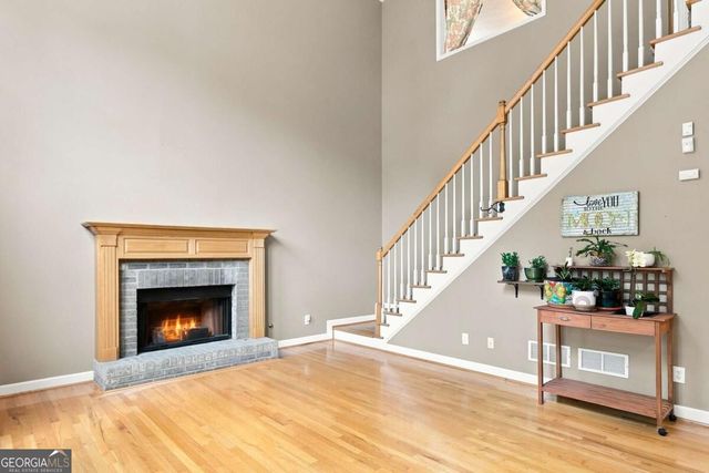 707 Bedford Trace, Canton, GA 30114