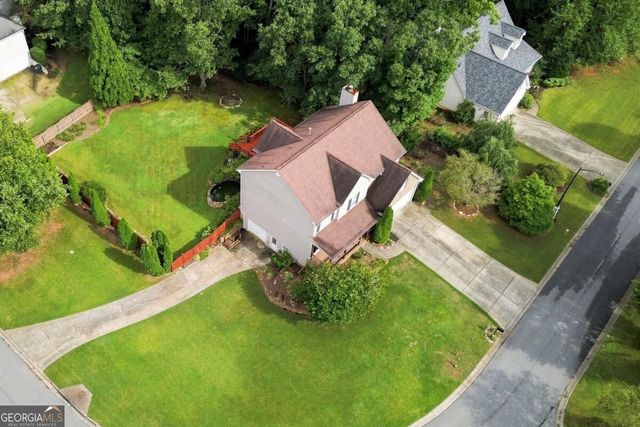 707 Bedford Trace, Canton, GA 30114