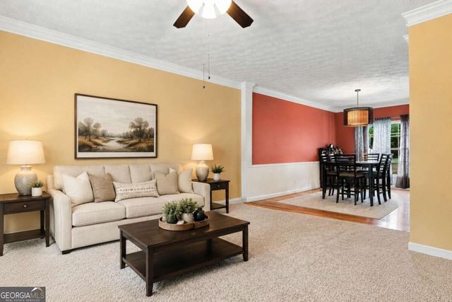 707 Bedford Trace, Canton, GA 30114