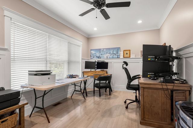 190 Bedford Rd, Lincoln, MA 01773