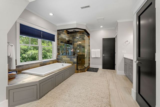 190 Bedford Rd, Lincoln, MA 01773