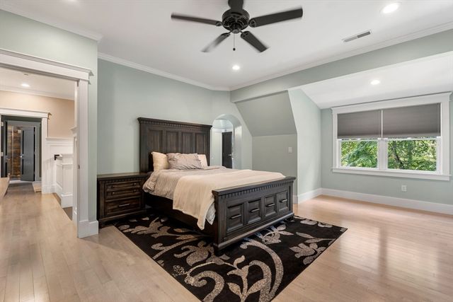 190 Bedford Rd, Lincoln, MA 01773
