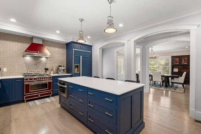190 Bedford Rd, Lincoln, MA 01773