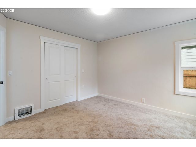 6240 Sw LOMBARD Ave, Beaverton, OR 97008