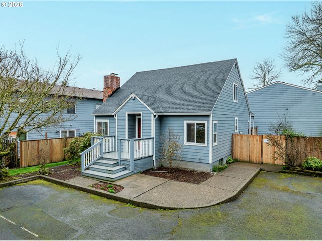 6240 Sw LOMBARD Ave, Beaverton, OR 97008