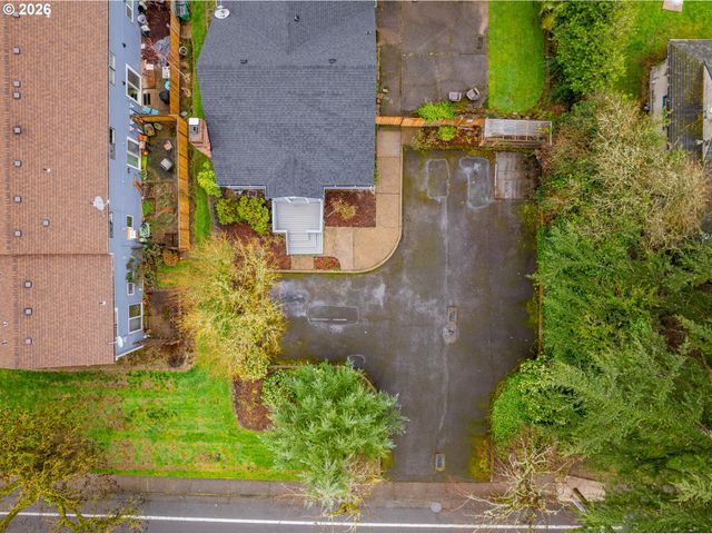 6240 Sw LOMBARD Ave, Beaverton, OR 97008