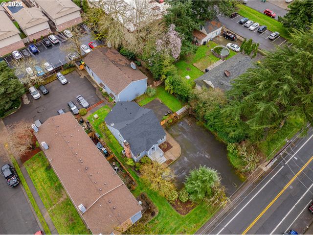 6240 Sw LOMBARD Ave, Beaverton, OR 97008