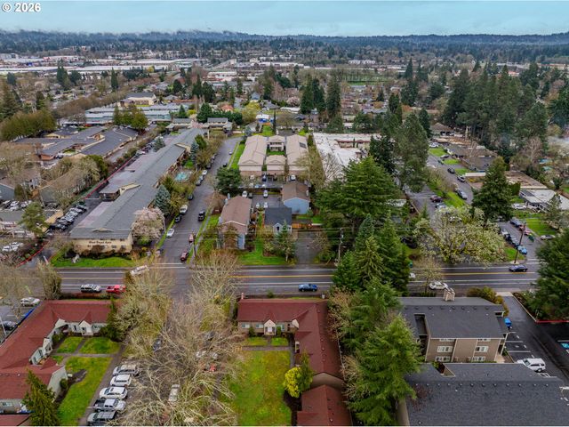 6240 Sw LOMBARD Ave, Beaverton, OR 97008