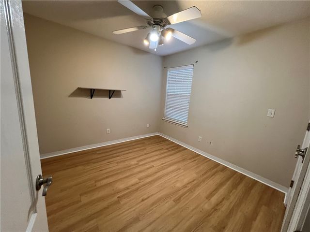 235 Ravenwood Boulevard, Siloam Springs, AR 72761