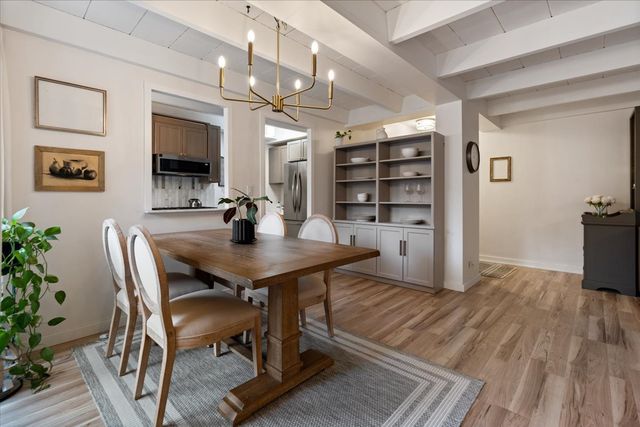 1860 Sherman Avenue 5NW, Evanston, IL 60201