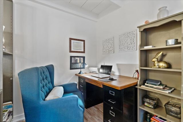 1860 Sherman Avenue 5NW, Evanston, IL 60201