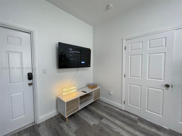 29 Oviedo Ave 1, Coral Gables, FL 33134
