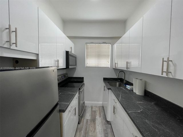 29 Oviedo Ave 1, Coral Gables, FL 33134