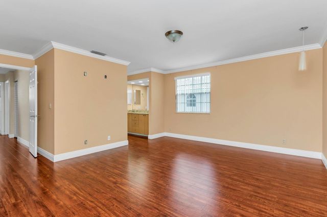 5486 NW 44th Way, Coconut Creek, FL 33073