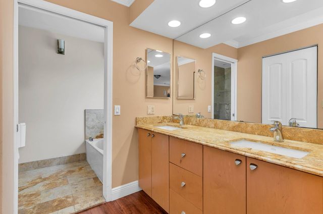 5486 NW 44th Way, Coconut Creek, FL 33073