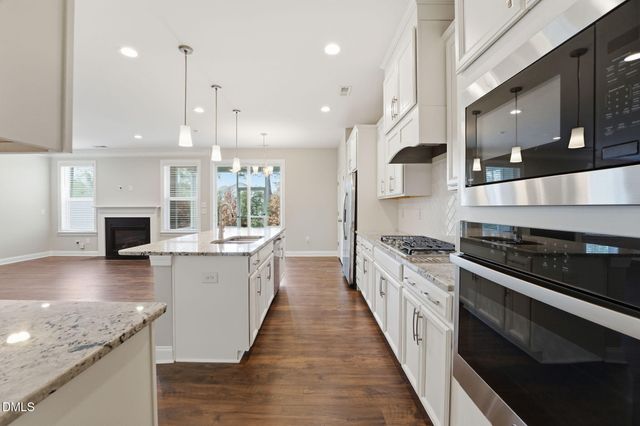 946 Haybeck Lane, Apex, NC 27523