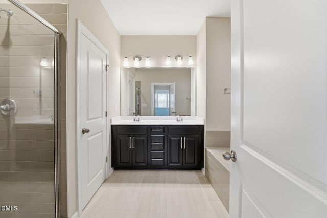 946 Haybeck Lane, Apex, NC 27523