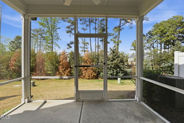 946 Haybeck Lane, Apex, NC 27523