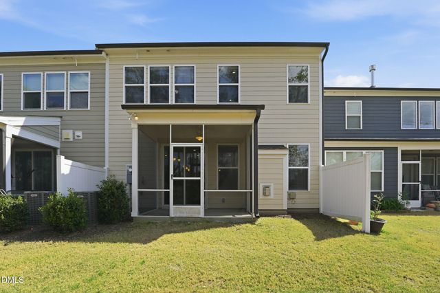 946 Haybeck Lane, Apex, NC 27523