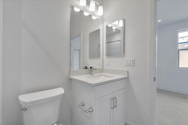 102 Oak Circle, Walnut Creek, CA 94597