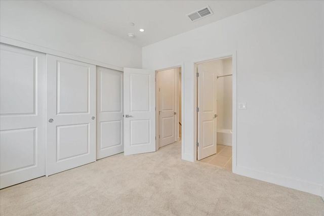 102 Oak Circle, Walnut Creek, CA 94597
