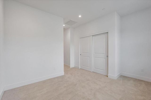 102 Oak Circle, Walnut Creek, CA 94597