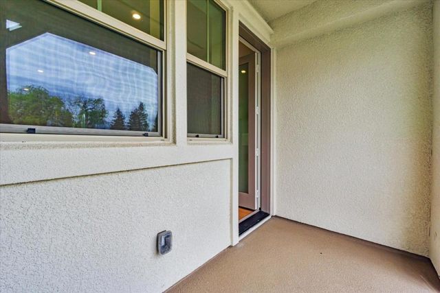 102 Oak Circle, Walnut Creek, CA 94597