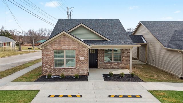 201 Harvest Pk Drive, Berea, KY 40403