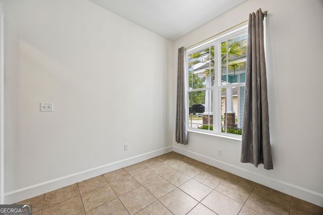 208 Waters Edge Drive, Kingsland, GA 31548