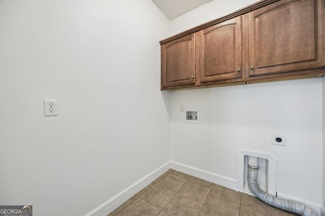 208 Waters Edge Drive, Kingsland, GA 31548