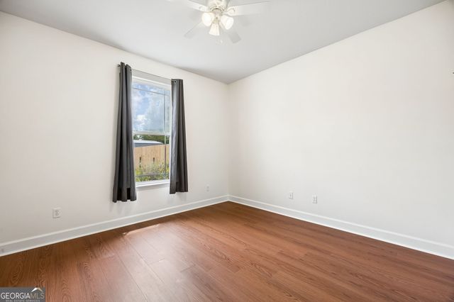 208 Waters Edge Drive, Kingsland, GA 31548