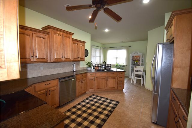 1 Lillian Lane, Bella Vista, AR 72715