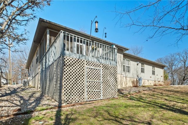 1 Lillian Lane, Bella Vista, AR 72715