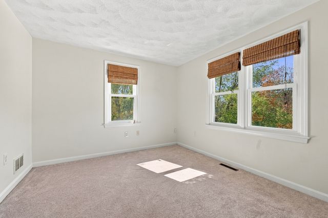 24 Hatikva Way, Chelmsford, MA 01863