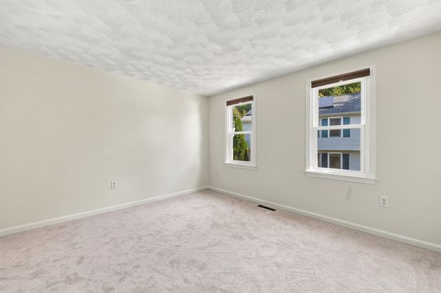 24 Hatikva Way, Chelmsford, MA 01863