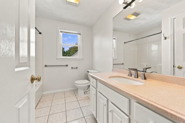24 Hatikva Way, Chelmsford, MA 01863