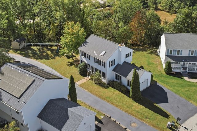 24 Hatikva Way, Chelmsford, MA 01863