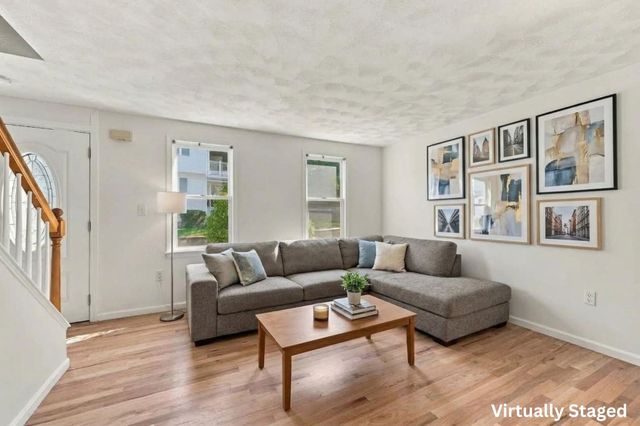 24 Hatikva Way, Chelmsford, MA 01863
