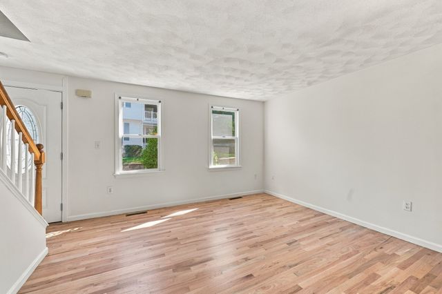 24 Hatikva Way, Chelmsford, MA 01863