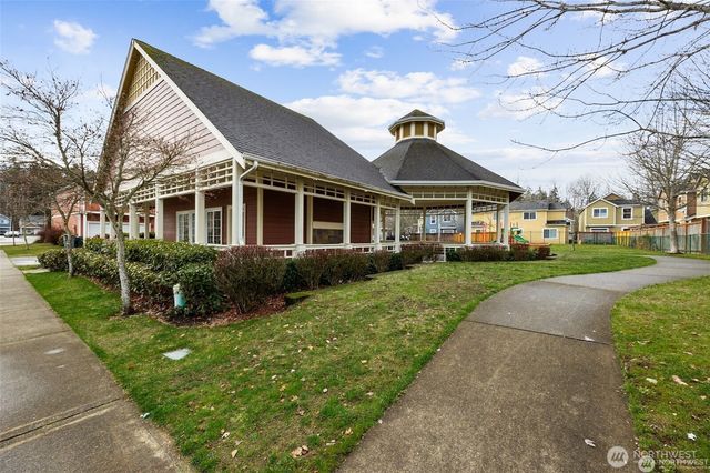 717 115th Street E, Tacoma, WA 98445