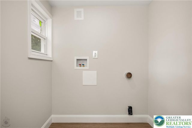1326 South Race Street, Allentown City, PA 18103