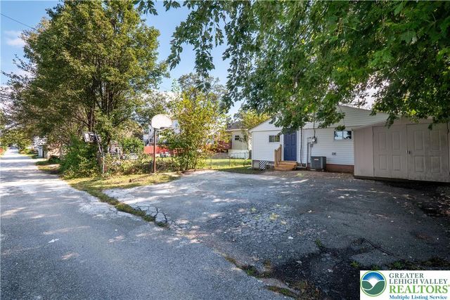 1326 South Race Street, Allentown City, PA 18103