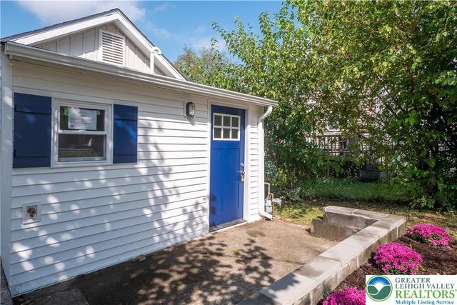 1326 South Race Street, Allentown City, PA 18103