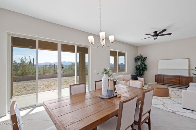 4921 W Willow Wind Way, Tucson, AZ 85741