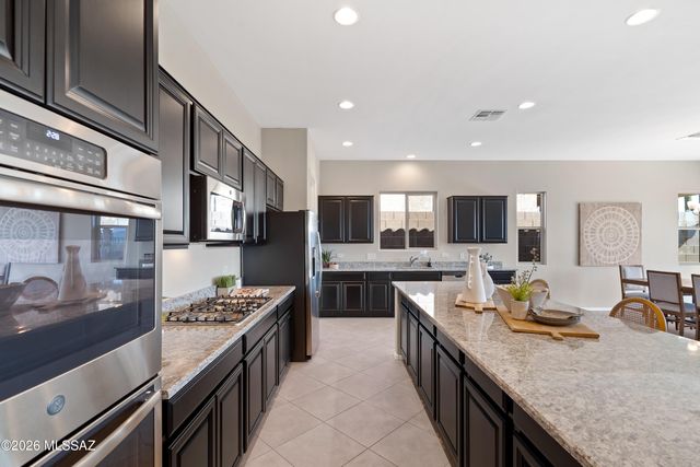 4921 W Willow Wind Way, Tucson, AZ 85741