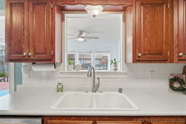 1007 N Faulkner Place, Claremore, OK 74017