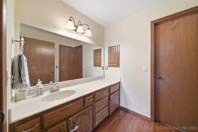 1007 N Faulkner Place, Claremore, OK 74017