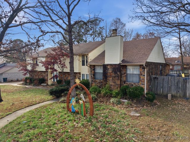 1007 N Faulkner Place, Claremore, OK 74017
