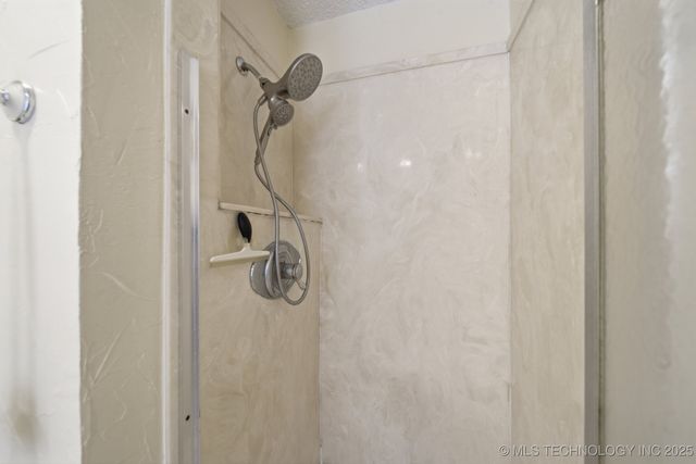 1007 N Faulkner Place, Claremore, OK 74017